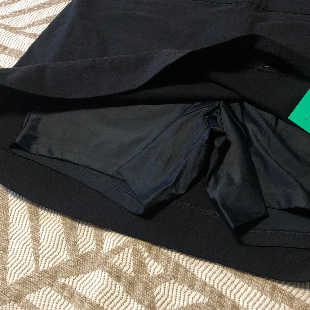 S.C. & Co. Classic Black Skort - Picture 12 of 12
